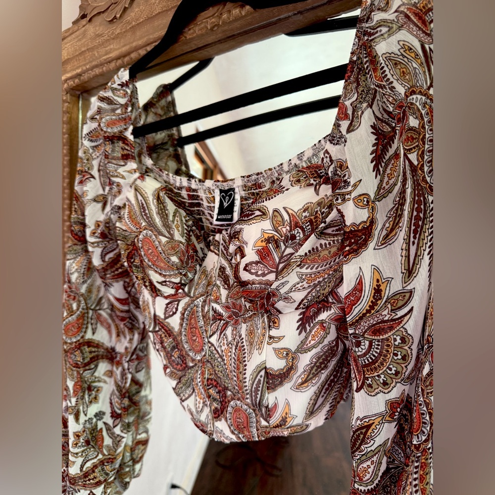 Windsor top
